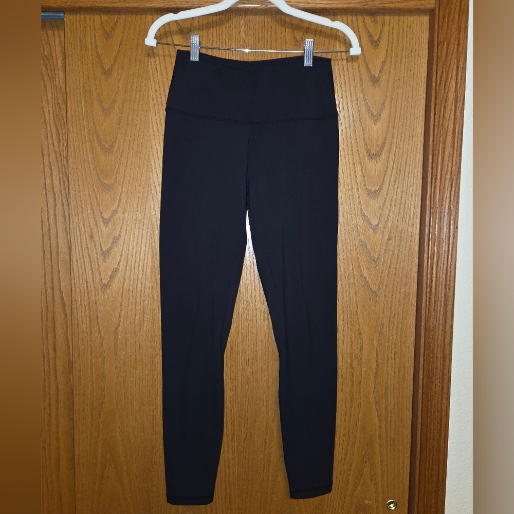 Colorfulkoala High-Waisted Leggings in Black - Size L